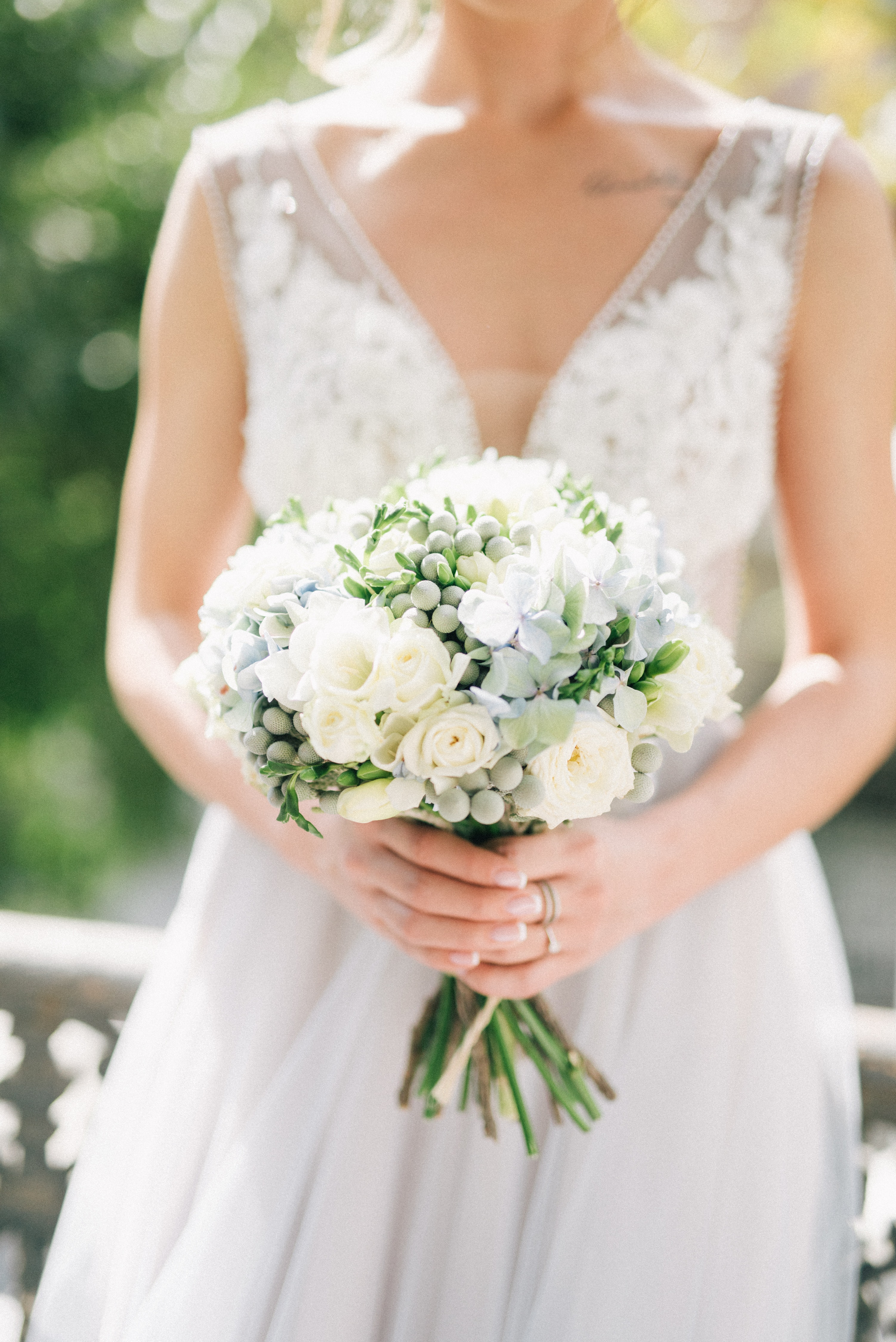 white bouquet